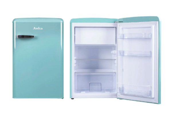 Mini frigorífico con congelador de Lidl, de la marca Amica. 