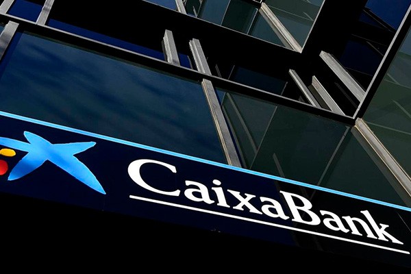 CaixaBank cambió su sede y se marchó de Cataluña