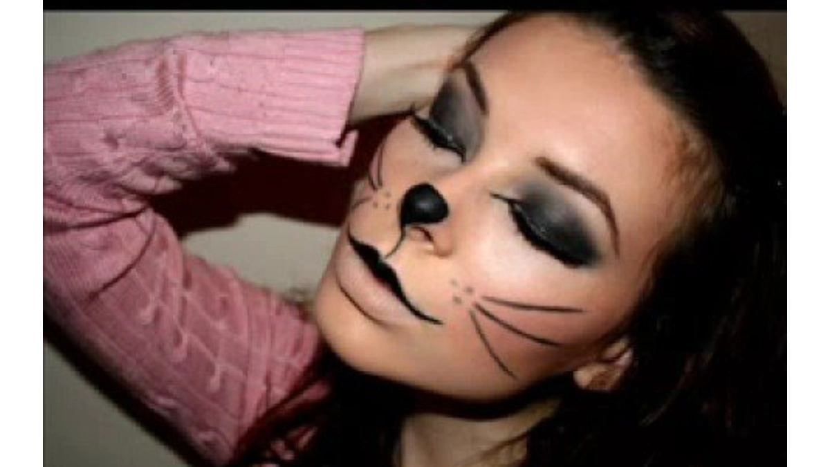 Maquillaje de gato para Halloween