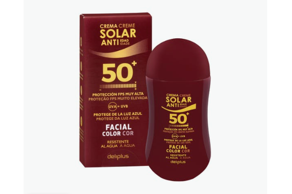Crema solar facial antiedad de Mercadona, de Deliplus