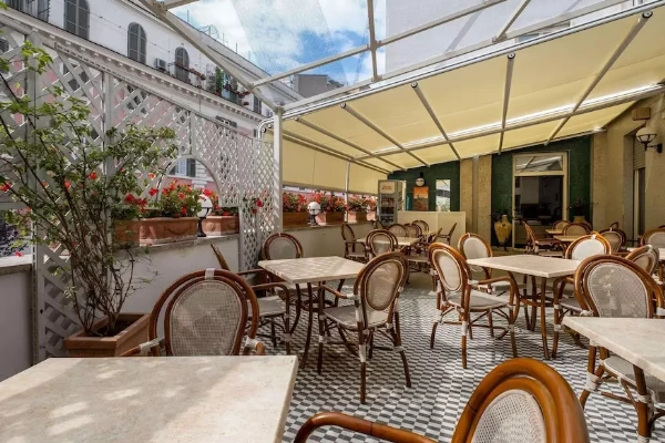 Terraza del Quality Hotel Nova Domus, en Roma